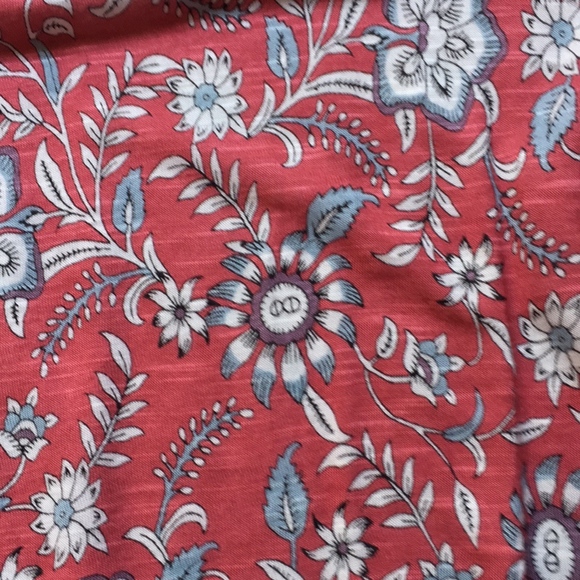 SOLD Aeropostale Cold Shoulder Floral Top - Picture 5 of 7